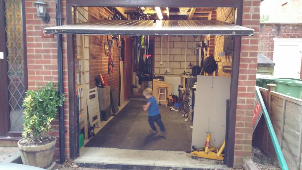 garage4.jpg